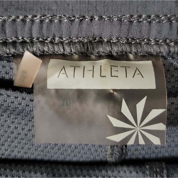 Athleta Cinch Ripstop Skort Asphalt Gray - Picture 5 of 16